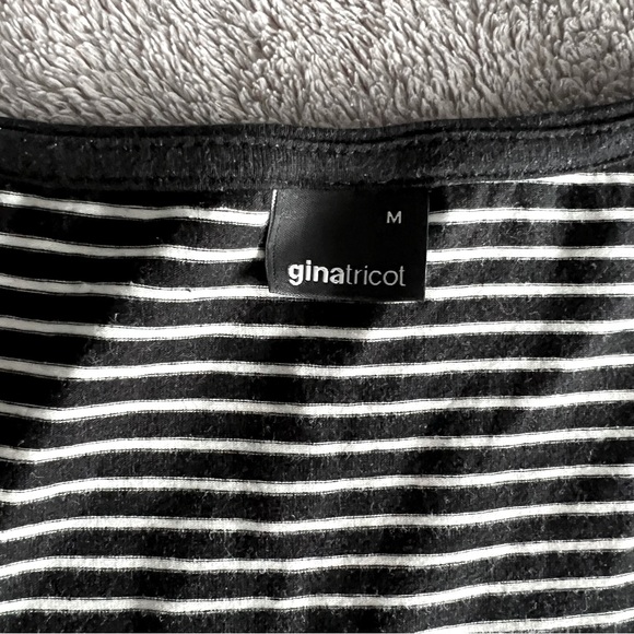 Black & White Striped Tee! - Picture 2 of 8